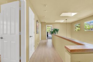 1e9a1553-4490-4907-b05d-22e859c610bc(1)