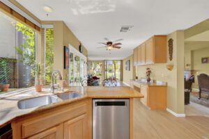 44424e0a-8584-4c0f-bd0d-916afe47b191(1)