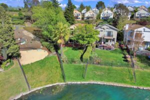 b4e3c14c-8334-4b4a-ac84-3c8cdf2cfde2(1)