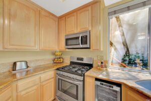 dd4fa34d-a939-4caf-b6ef-8e4164c1c0be(1)